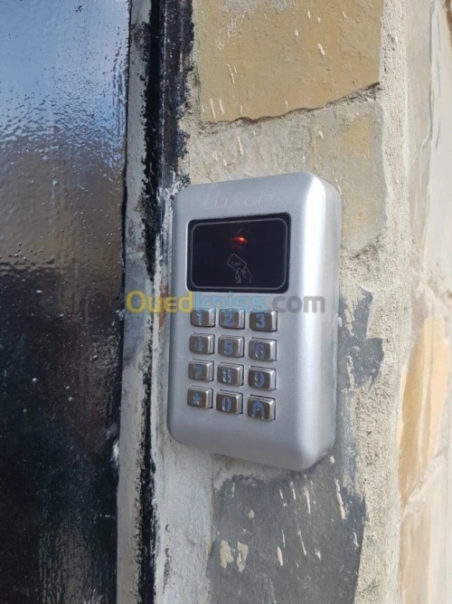 INTERPHONE  DIGICODE ALARME 