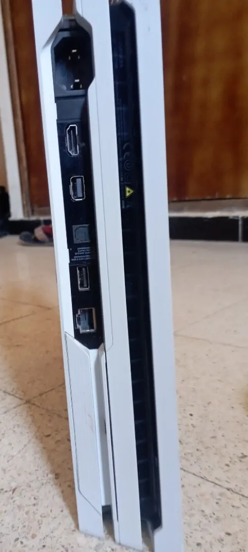 PS4 PRO