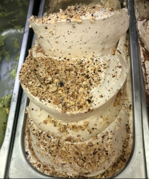 ZANZOU GELATO GLACE  MAISON DE FABRICATION ET VENTE EN GROS DE GLACE GELATO ET GLACE GELATO SLICE(بيع المثلجات للمحلات)