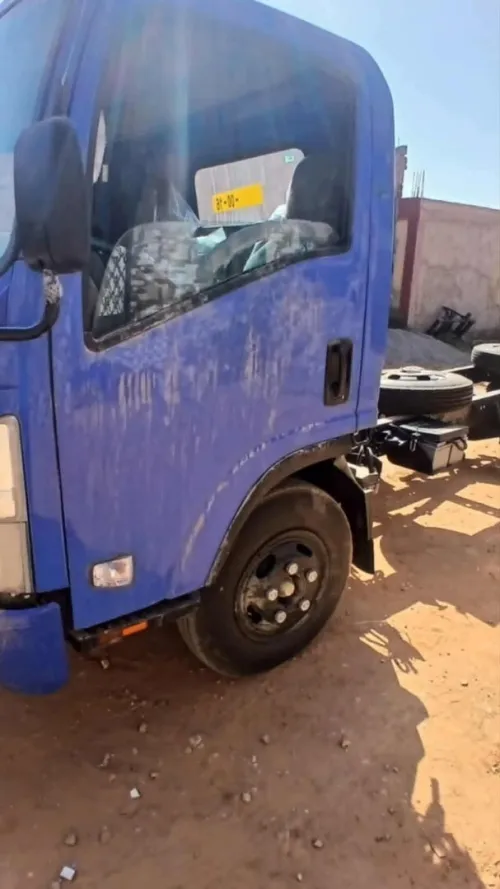 Isuzu Npr 2014