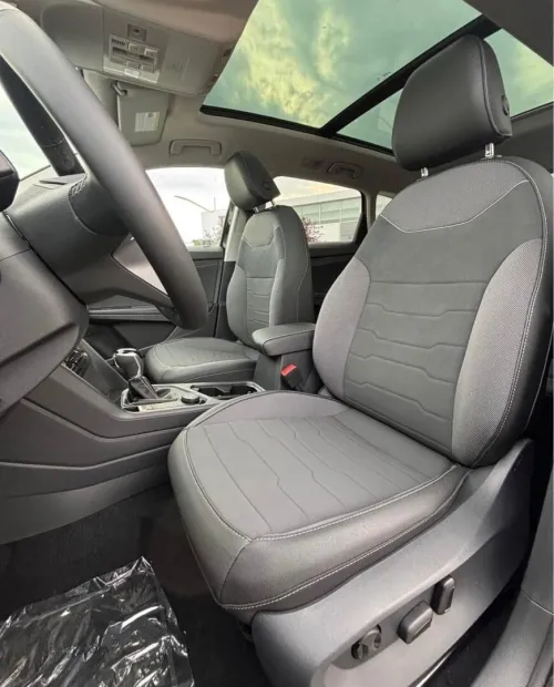 Volkswagen Taos 2026 SE Black 