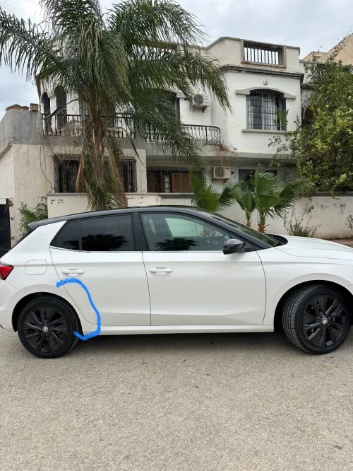 Skoda Fabia 2022 Style (avec toit panoramique)