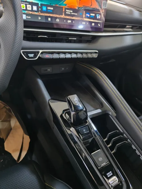 Geely Coolray 2025 star edition binyue