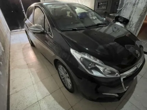 Peugeot 208 2019 Allure Facelift