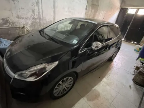 Peugeot 208 2019 Allure Facelift