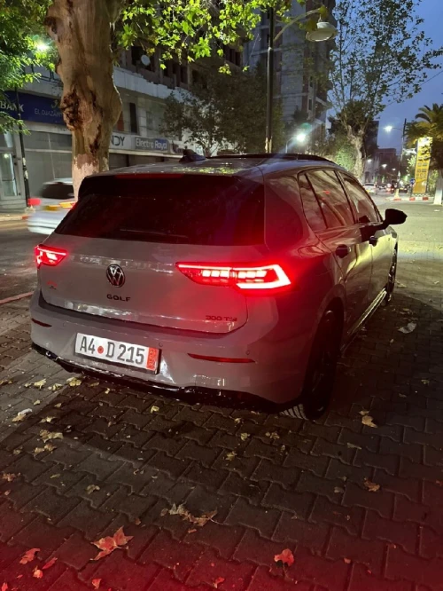 Volkswagen Golf 8 2025 R