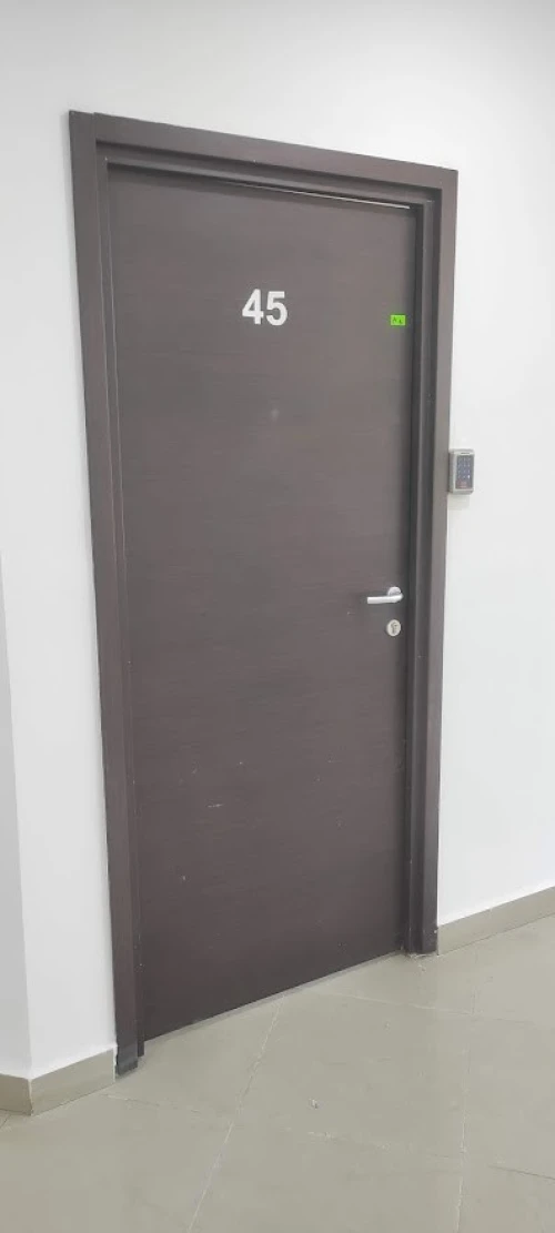 installation digicode et serrure électrique / control d'accès