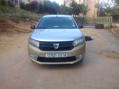 Dacia Logan 2015 