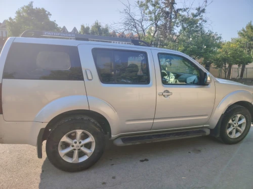 Nissan Pathfinder 2011 Pathfinder