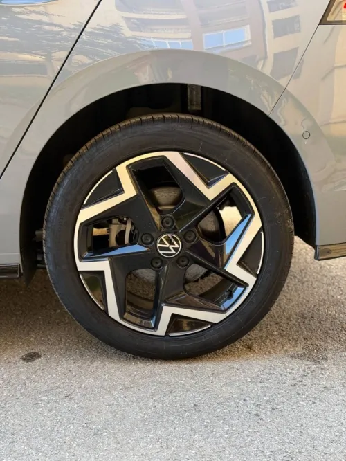 Volkswagen Golf 8 2025 