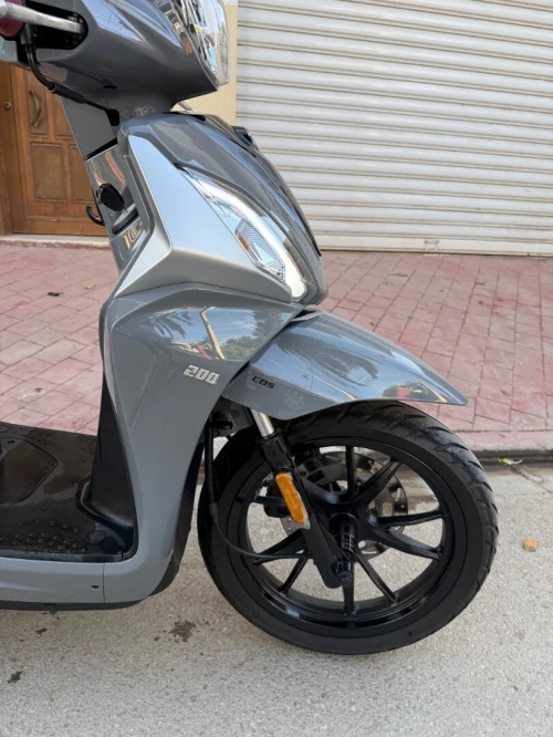 Sym St 200 2024