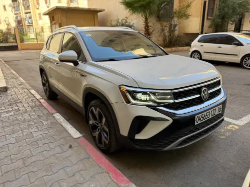 Volkswagen Taos 2022 SEL
