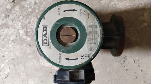 2/ Pompe Accelerateur DAB T80