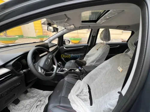 Geely GX3 PRO  2026 international avec toit 4