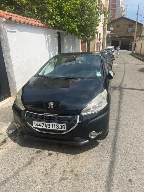 Peugeot 208 2013 