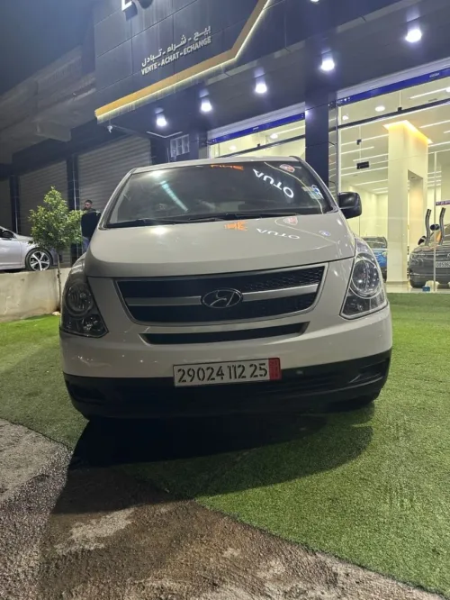 Hyundai H1 2012 Vitré 9 places