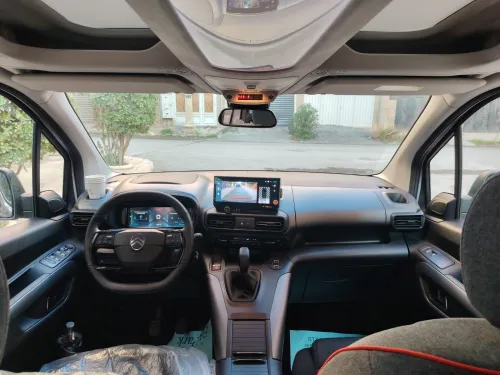Citroen Berlingo 2025 XTR