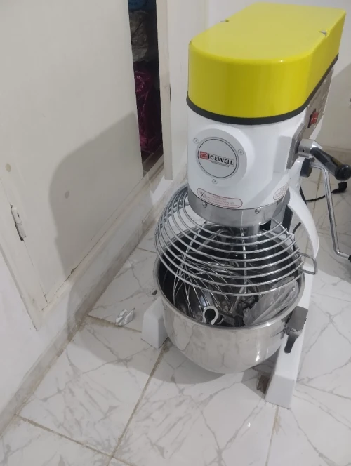 Batteur 20 L