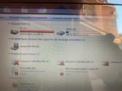 AZUS I3