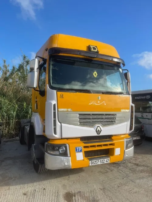 Camion Renault 2012