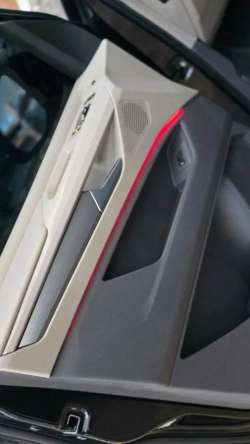 Volkswagen Multivane 2025 Fouul option