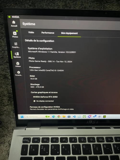 Laptop MSI Gaming / Professionnel  PRESTIGE 14H B12UCX RTX 2050 - I5 12450H - 16G DDR5 - 512 SSD M.2