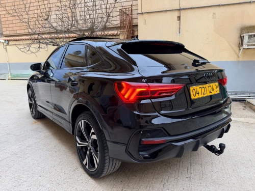 Audi Q3 2024 S-line