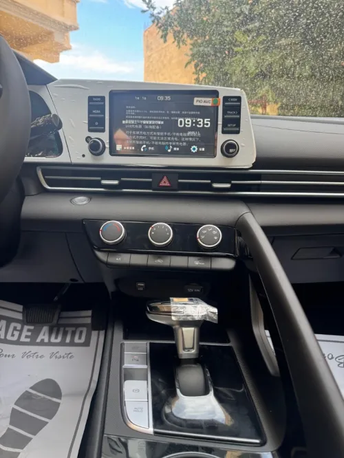 Hyundai Elantra 2025 Glx