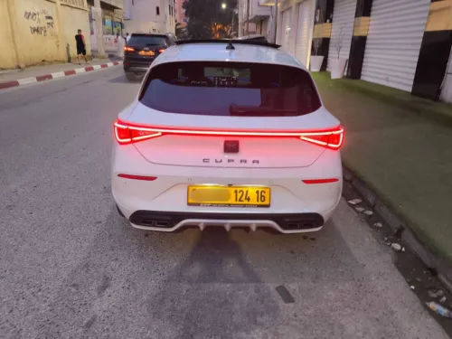 Cupra  Leon 2024 