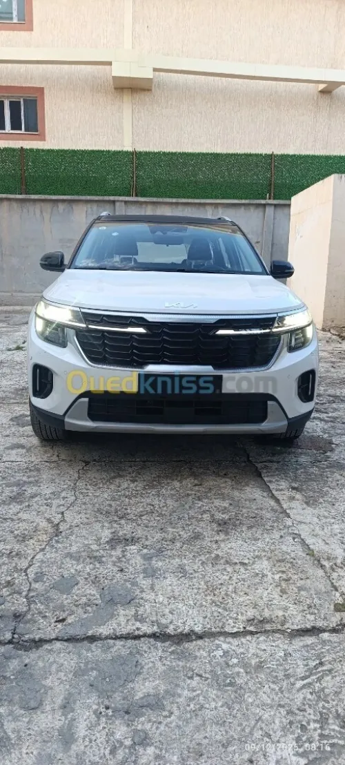 Kia Seltos 2025 Louxouri