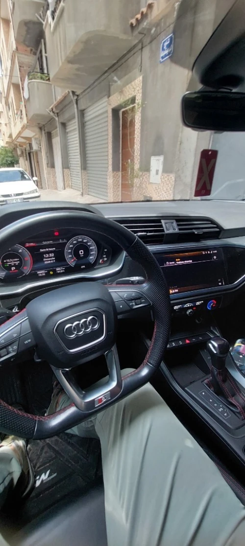 Audi Q3 2023 Rs line