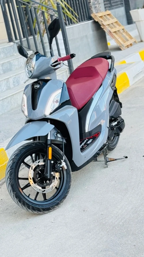 St 200 sym St 200 sym 2025