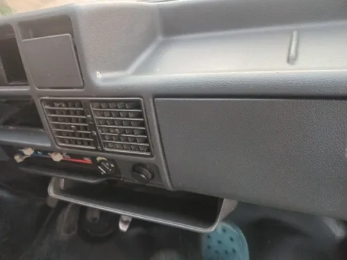 J5 J5 1993