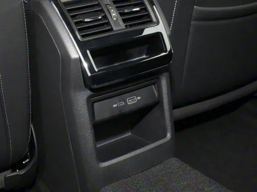 Skoda superb 2025 tsi 280 premium edition