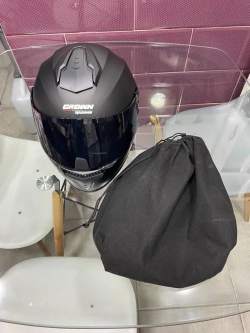 Casque de moto intégrale crow