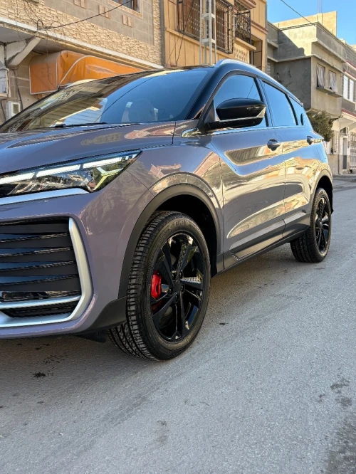 Geely Coolray 2025 