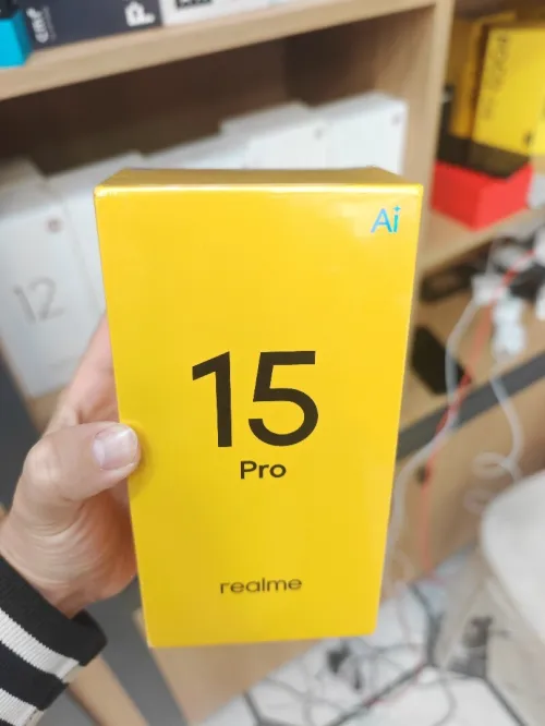 REALME 15 PRO
