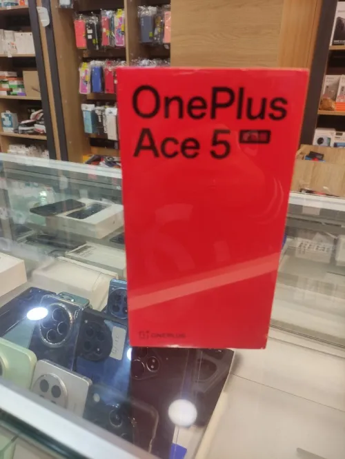 OnePlus Ace 5 Ultra