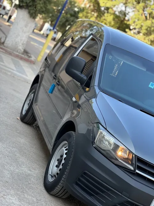 Volkswagen Caddy 2019 Fourgon