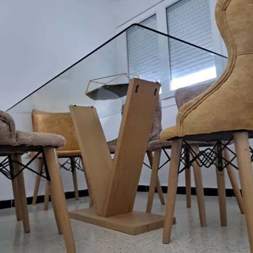 Ensemble salle à manger ( table à manger en verre trempé + 6 chaises )