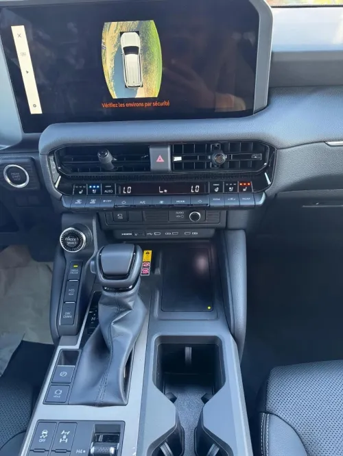 Toyota Lc250 pardo 2025 VX