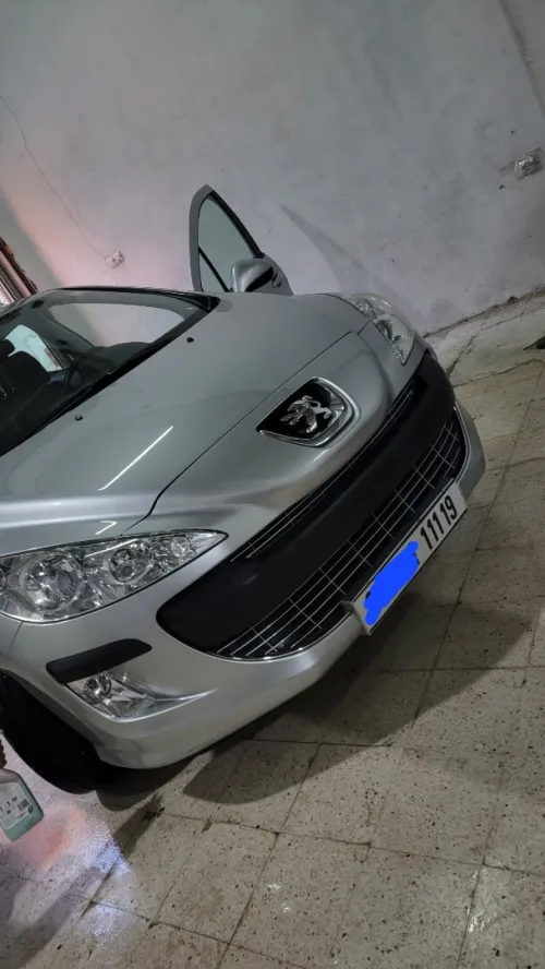 Peugeot 308 2011 308