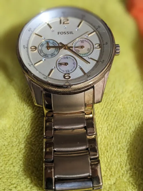 Des montres hommes et femmes