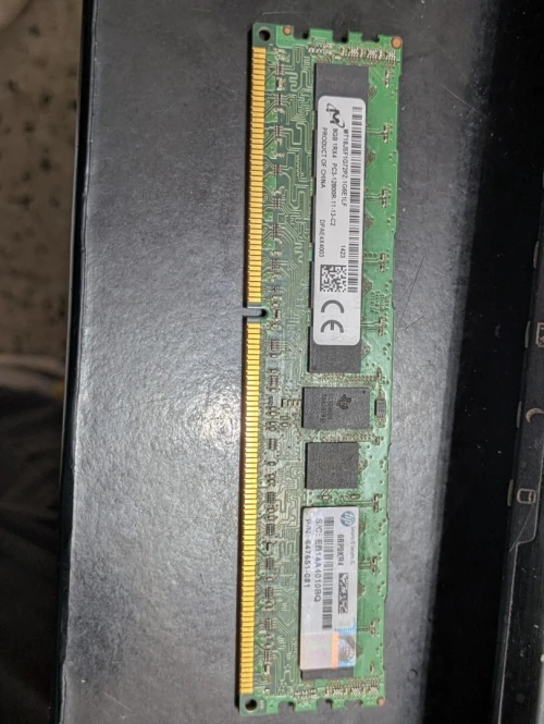 RAM DDR3 8GO pour serveurs et workstations