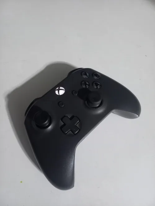 xbox one s 1to tres bon état 