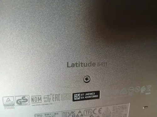 Laptop DELL Latitude 5411 Intel core i7 v pro