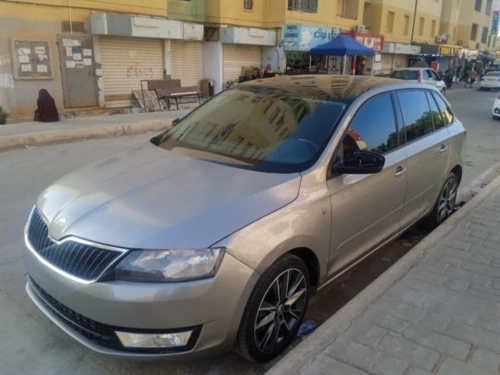 Skoda Rapid Spaceback 2015 Edition