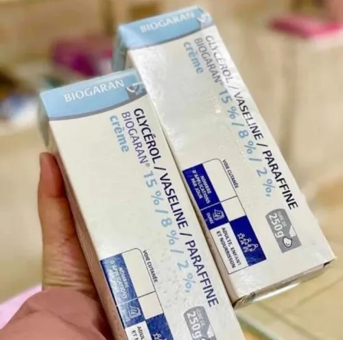 Crème vaseline pour la sécheresse cutanée disponible Caba
