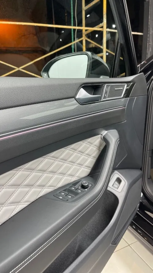 Volkswagen Passat 2025 R Line