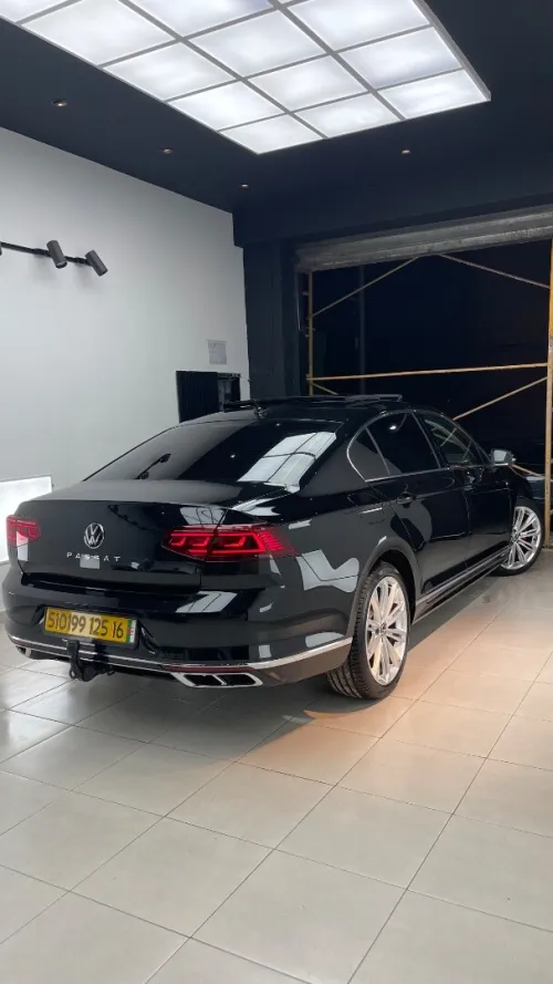 Volkswagen Passat 2025 R Line